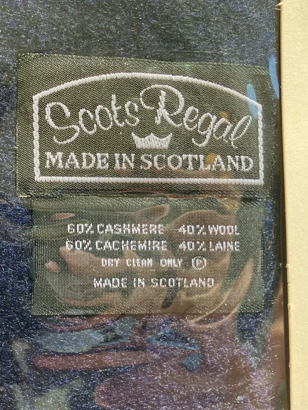 Scots Regal Made in Scotland Navy cashmere and Wool Scarf- New